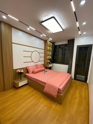 nhà phố thanh nhàn - trung tâm quận hai bà - ngõ thông - siêu đẹp nội thất mới tinh