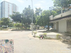 bán nhà lô góc ngay trung tâm phú mỹ
