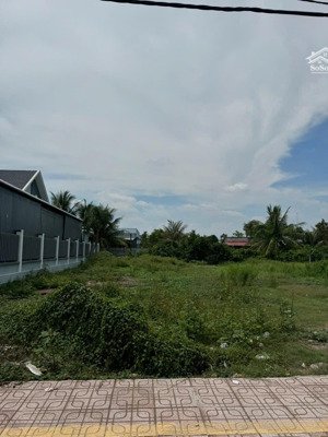 bán đất nền gần trường đại học cửu long, long hồ, diện tích 106m2, có thổ, sổ riêng
