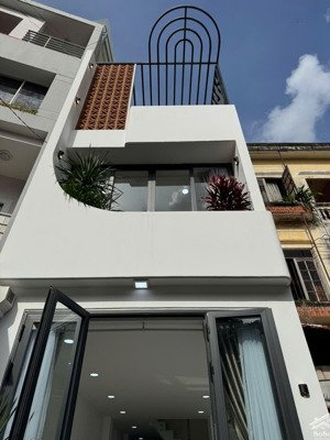 bán nhà mới 2 tầng cực đẹp, chủ tặng full nội thất mới toanh - chỉ 3.7 tỷ