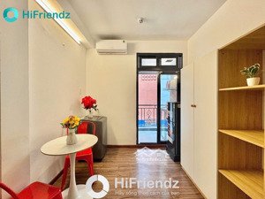 bùng nổ trọ sinh viên nhưng nội thất không viên sinh một tí nào