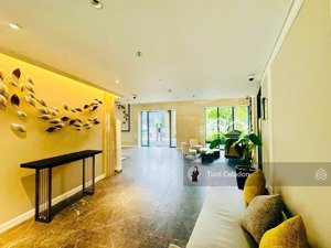 rổ f0 centery c5.x.07 - 3pn view hồ bơi giá 9tỷ6 (kèm carpark)