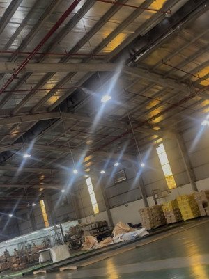 cho thuê kho đẹp tại hoà bình. diện tích kho 2500-3900m2