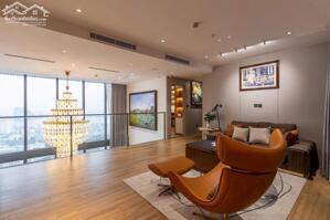 Căn hộ Penthouse, view hồ điều hoà 22ha, DT 167m2, giá chỉ 77tr/m2, sát phố Cổ - Khai Sơn City