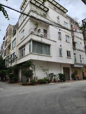 bán nhà lô góc tô hiệu, hà đông, 46m2 x 4 tầng, giá 12,5 tỷ, đường rộng ô tô tránh nhau