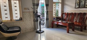 cần bán nhà mặt tiền đường âu cơ ngang 11m siêu đẹp, phù hợp mọi loại hình kinh doanh, xây ở
