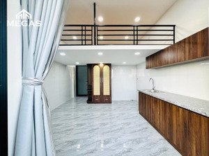 mới hoàn toàn, số lượng rất ít, đầy đủ tiện nghi