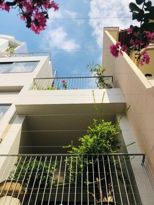 bán nhà đường nguyễn cửu vân, bình thạnh, dt 6x26m, nhà 5 tầng, 11 chdv, hđt 85 triệu, giá 30 tỷ