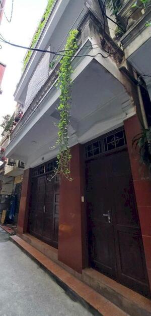 Hoàng Hoa Thám 64m2 x mặt tiền 5M - Ngõ ô tô tránh nhau. Nhà cách ô tô 10M - Trước nhà rộng, thoáng sáng