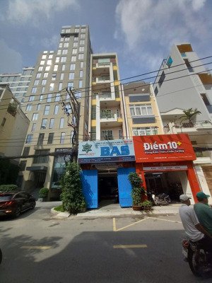 mt nguyễn cửu vân 7 tầng thang máy, gần q.1 dt 90m² giá 27,9 tỷ
