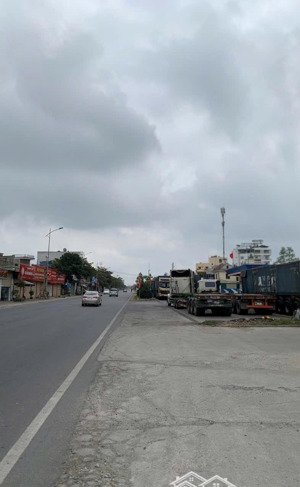 bán đất nhà xưởng làm showroom ô tô, trưng bầy giới thiệu sản phẩm. mặt đường quốc lộ 37. nam sách