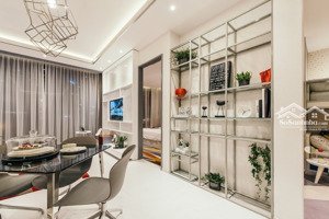 cho thuê căn cộ kingdom 101 - 2pn - 75m2 full nội thất giá 16 triệu/tháng có bãi đậu ô tô