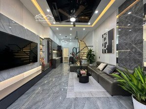 bán nhà xuân phương - 55m2 - ô tô - 5.75 tỷ 100m ra mặt phố xuân phương.