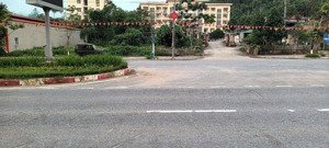 bán nhà mặt phố âu cơ, sổ 108m - mt 4.5m giá 3.9 tỷ, cực gấp, cách quảng trường 1km, đường 50m