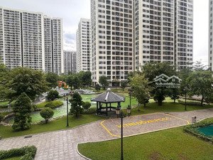 bán căn 2 pn 69m2 origami vinhomes quận 9 view hồ bơi đẹp lh 