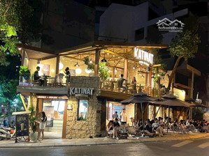 nhà mặt phố cho thuê tại xã đàn - hà nội, với diện tích 140m² x 2 tầng và chiều ngang mặt tiền 5.5m
