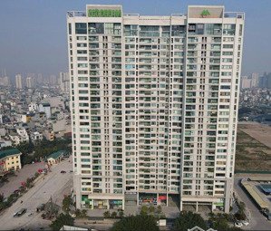 chị gái gửi bán gấp cc eco green 75m2 2n2v,giá tốt nhất khu,thiện trí có thương lượng