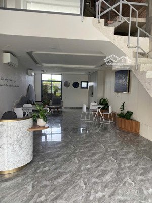 bán nhà xây sẵn gần chợ bình chánh trong kdc cao cấp, giá 19tr/m2 dtsd