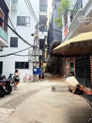cần bán nhà phân lô, thang máy, trước nhà 6m phố quan nhân chỉ 16 tỷ