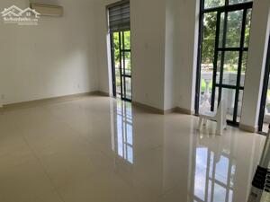  CHO THUÊ TẦNG 1+2 SHOPHOUSE QUẢNG TRƯỜNG - VINHOMES IMPERIA