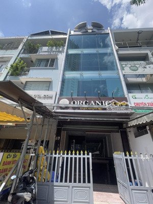 cho thuê nhà mặt tiền đ d4 himlam q7 đ.40m dt: 5x18m2 có thang máy giá: 55tr/th lh: 