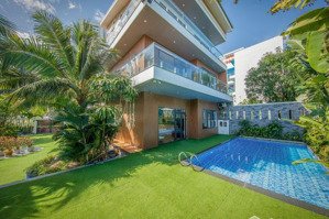 chào bán căn villa habourville sân vườn 600m2 mặt tiền trực diện sông hàn triệu đô sát cv 7 kỳ quan