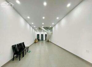CHO THUÊ NHÀ MẶT TIỀN ĐƯỜNG TRẦN NGỌC QUẾ GẦN ĐH CẦN THƠ GIÁ 27 TRIỆU