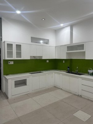 cho thuê nhà mới mặt tiền đường số 2, trường thọ, thủ đức 4,5x16m, 5pn 4wc. giá 19tr