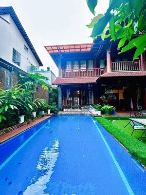 mặt bằng kd mô hình sân vườn - nguyễn văn hưởng, thảo điền (q2 cũ) - diện tích lớn, có hồ bơi