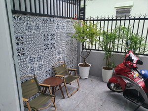 độc quyền. bán gấp căn nhà 2 mặt kiệt thoáng mát. trần hưng đạo, sơn trà, đà nẵng