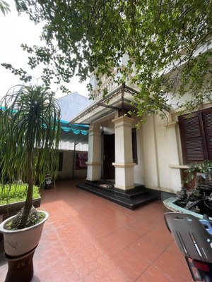 bán gấp căn biệt thự việt hưng 175,2m gần trường quốc tế marie curie view tb