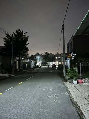 bán đất tại bình chuẩn 17, 2,55 tỷ, 80 m2, view đẹp, uy tín, thuận an, bình dương