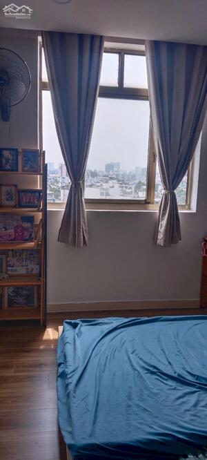 Cho thuê căn hộ Screc Tower 80m2, 2 phòng ngủ, giá 12tr8/tháng