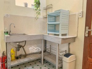 cho thuê phòng kim mã - 2.6 triệu - bếp, vệ sinh riêng - máy giặt, phơi đồ chung