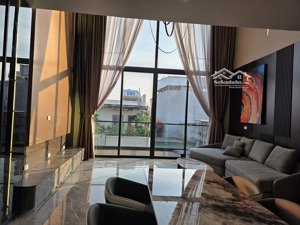 siêu đẹp! phân lô nguyễn chí thanh, ô tô vào nhà, ô tô tránh, full nt , nhà đẹp, 10m ra phố, 61m2.