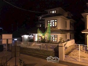 bán gấp biệt thự 278m2 tại đặng thái thân phường xuân hương đà lạt