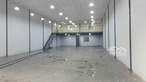 kho xưởng cho thuê ngay kcn tân bình dt 260m2 có gác ( giá 25tr). đường container