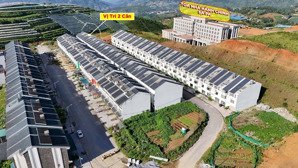 hàng hiếm 2 căn liền kề sẵn bìa chính chủ từng căn nằm trung tâm hc mới sa pa