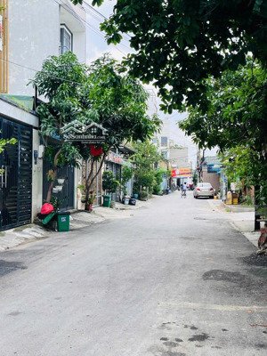 bán giá tốt 54m đất thổ cư hẻm xe hơi đối diện kđt vạn phúc thủ đức 4,x tỷ