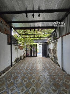 cho thuê nhà phường thạnh mỹ lợi, thành phố thủ đức, 106,8m2, ngang 4,5m oto đậu trong nhà 12 triêu