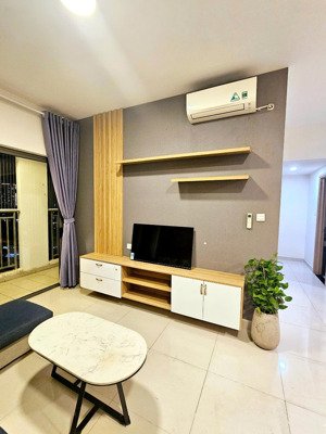 căn hộ view sông cực chill với 2pn 76m² full nt chỉ 18 triệu/tháng