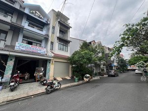 siêu rẻ khu bình lợi phường 13, bình thạnh - 5x17 trệt 3 lầu- 13.5 tỷ ( đang cho thuê 30 triệu)