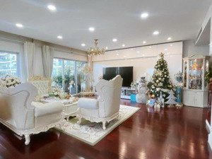 bán căn hộ vip dự án golden westlake sân vườn duplex nội thất hoàng gia view thẳng hồ tây chỉ 63 tỷ