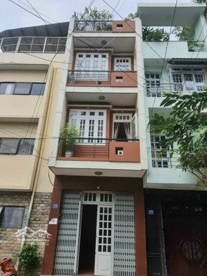 cần bán nhà hẻm xe 7 chỗ. khu bùi đình túy - bạch đằng. dt: 3.7x14m. xây 4 tầng. giá 8 tỷ 600 triệu