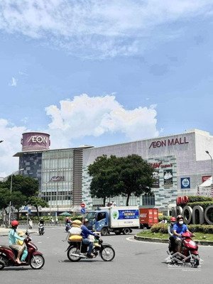 nhà chdv hxh gò dầu, gần aeon mall tp, dt 60m2 (4x15m) 3 tầng 7pn thu nhập 15tr/tháng. chỉ 6.4 tỷ