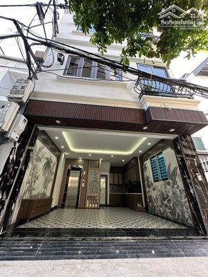 lô góc - nhà mới ở ngay - có thang máy 40m x 6 tầng x mt 5m giá chỉ 9 tỷ nhà đẹp lung linh