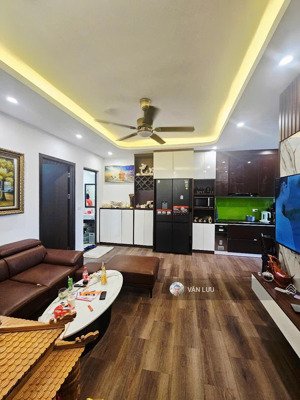 bán căn đầu , giá 2x tỷ, 60m 2pn, 2wc, sổ hồng lâu dài nt đầy đủ đồ tả thanh oai, thanh trì, hà nội