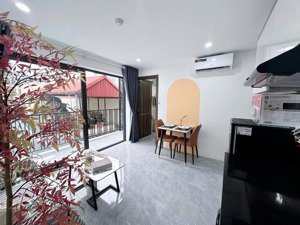 phòng 45m2, 1pn 1pk, ban công lớn, hẻm xe hơi, thang máy, nhà mới 100%, phan đăng lưu, phú nhuận