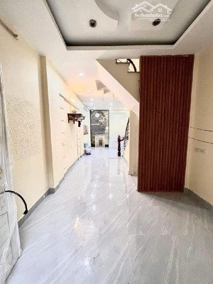 nhà đẹp yên hòa - ô đỗ cửa - gần phố -tiện ích bạt ngàn - full nội thất - 9 tỷ