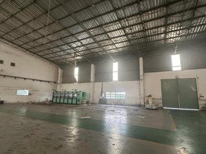 cho thuê kho xưởng kcn tân đức, long an, khuôn viên: 5.100m2, xưởng: 2.830m2, pccc tự động